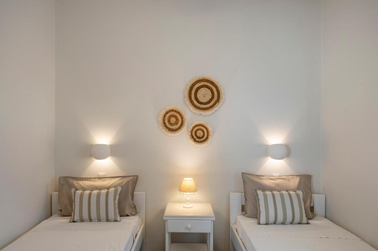 Sunrise Luxury Apartments & Suites Antiparos ciudad Exterior foto